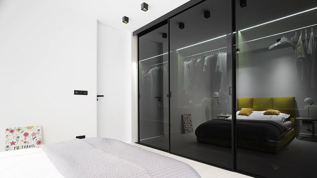 Built-in wardrobe